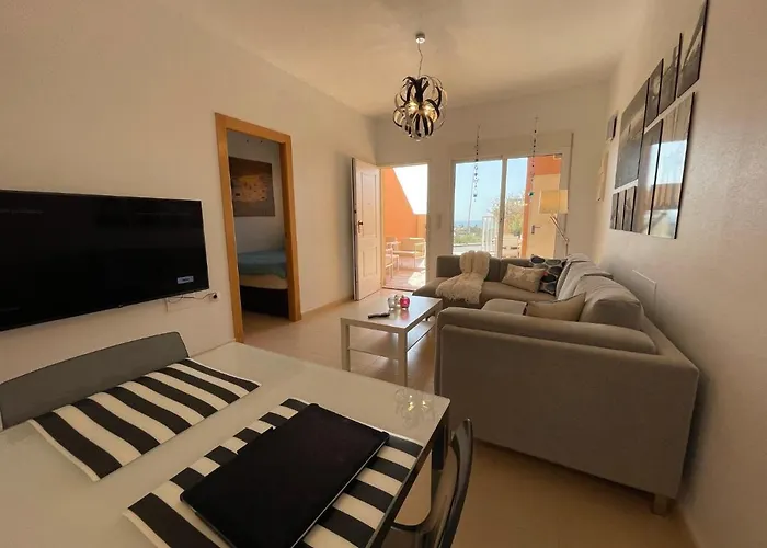 El Alamillo Ground Floor Apartment With Sea View
