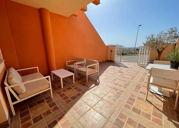 El Alamillo Ground Floor Apartment With Sea View